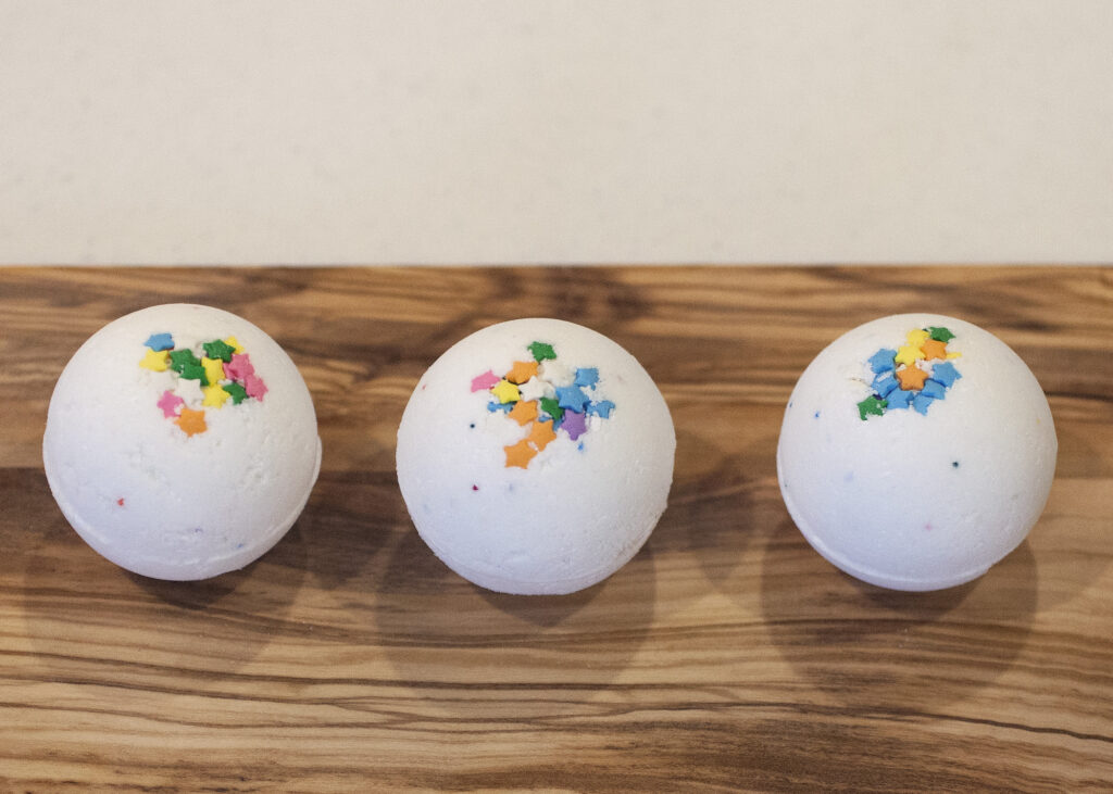 Birthday Bake Bubble Bath Fizz DIY