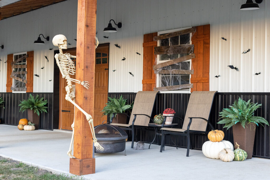 Barn Halloween Decor 2022