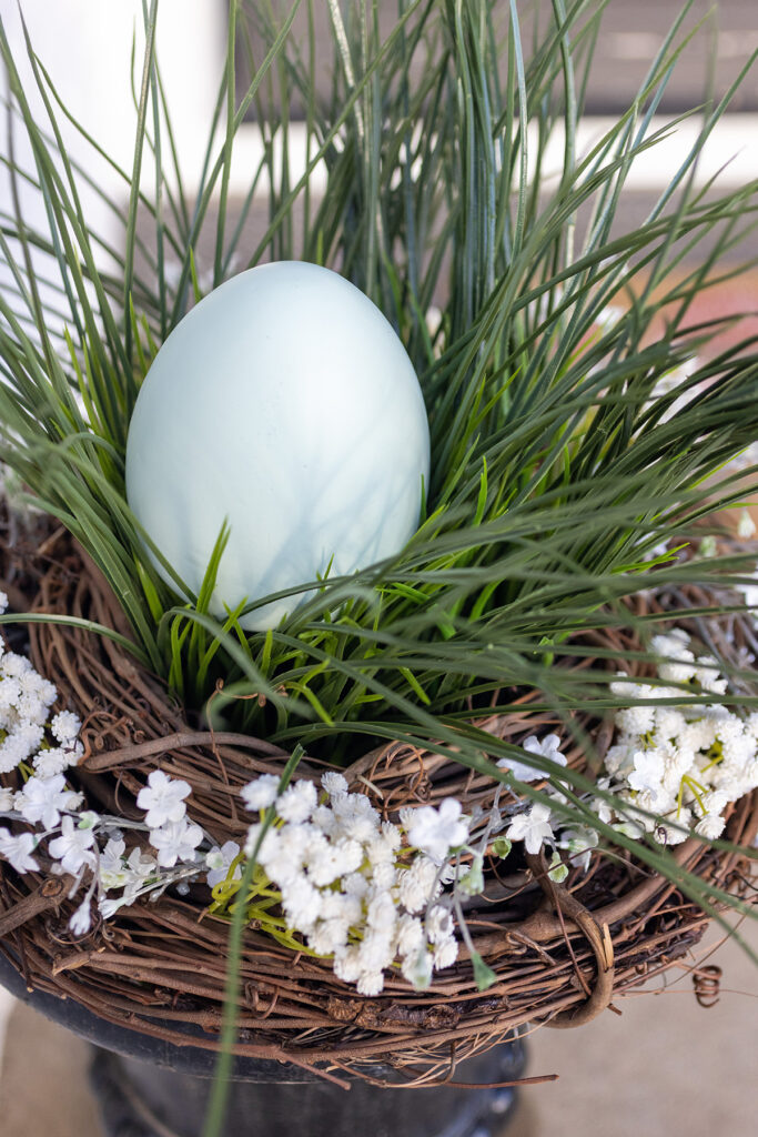 2023 Easter Front Porch Urn