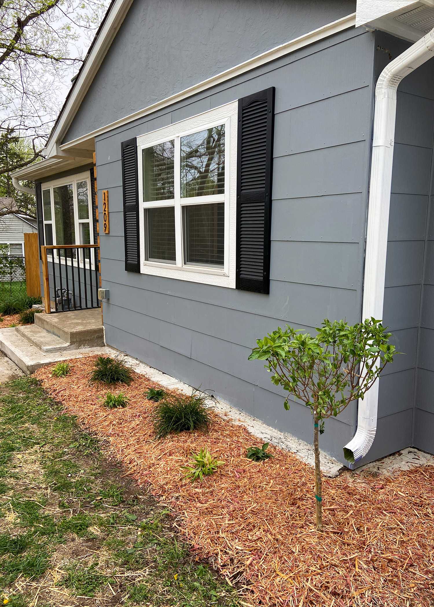 Logan's House | Front Flower Bed in Progress