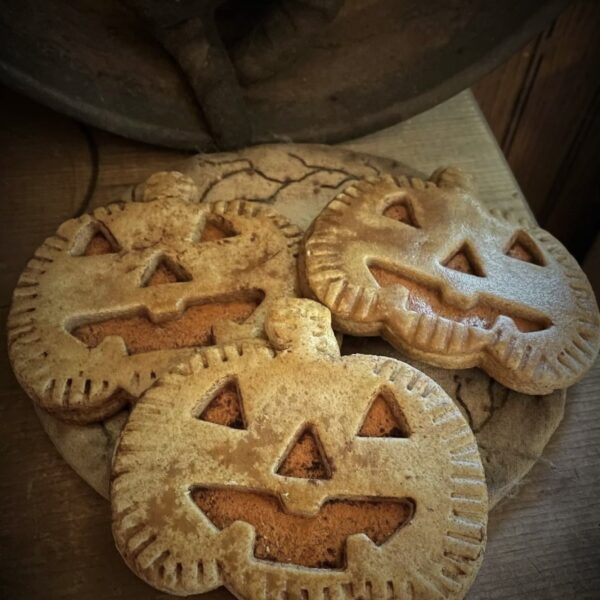 Faux Jack-O-Lantern Cookies