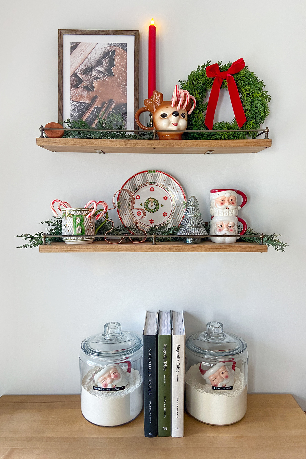 2023 Christmas Kitchen Shelves