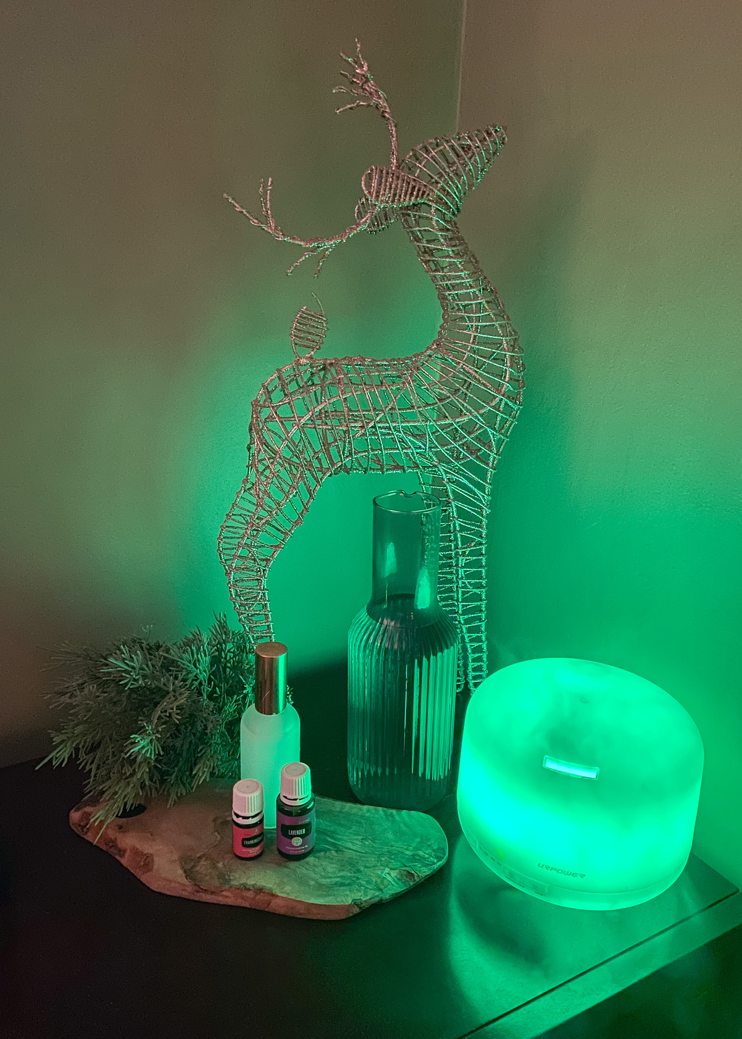 2023 Master Bedroom Christmas Diffuser