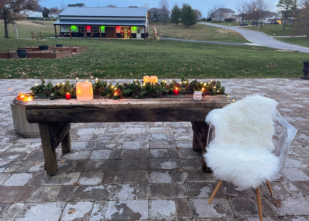 Outdoor Christmas Table Setup