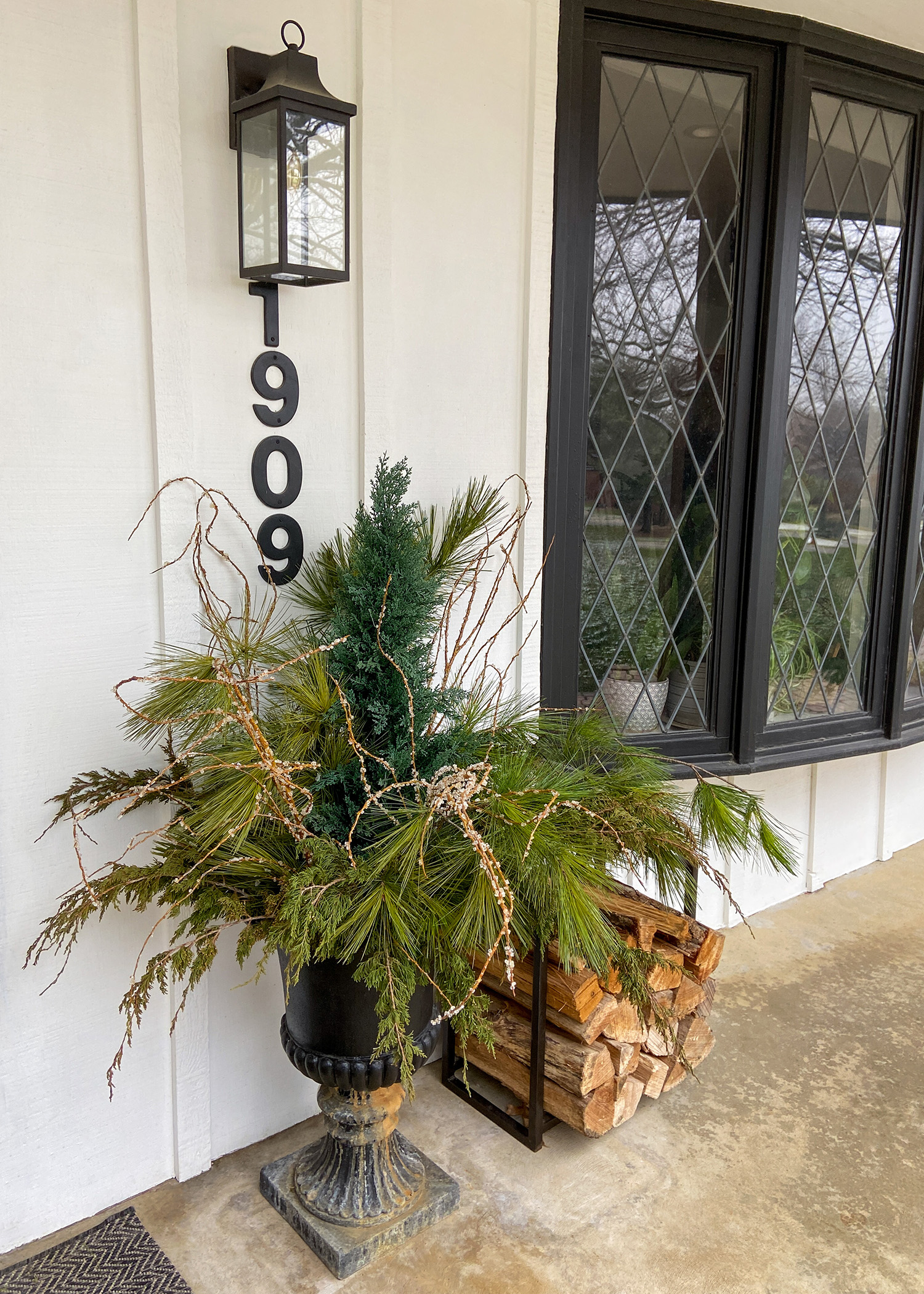 2024 Winter Front Porch Planters