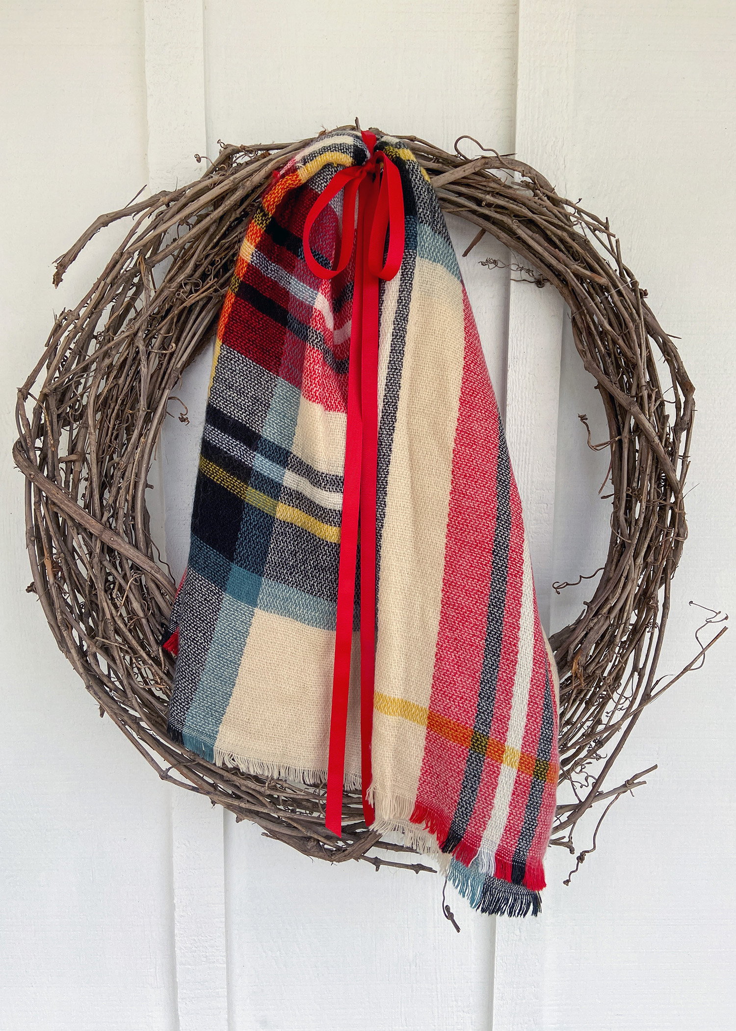 2024 Winter Plaid Scarf Wreath