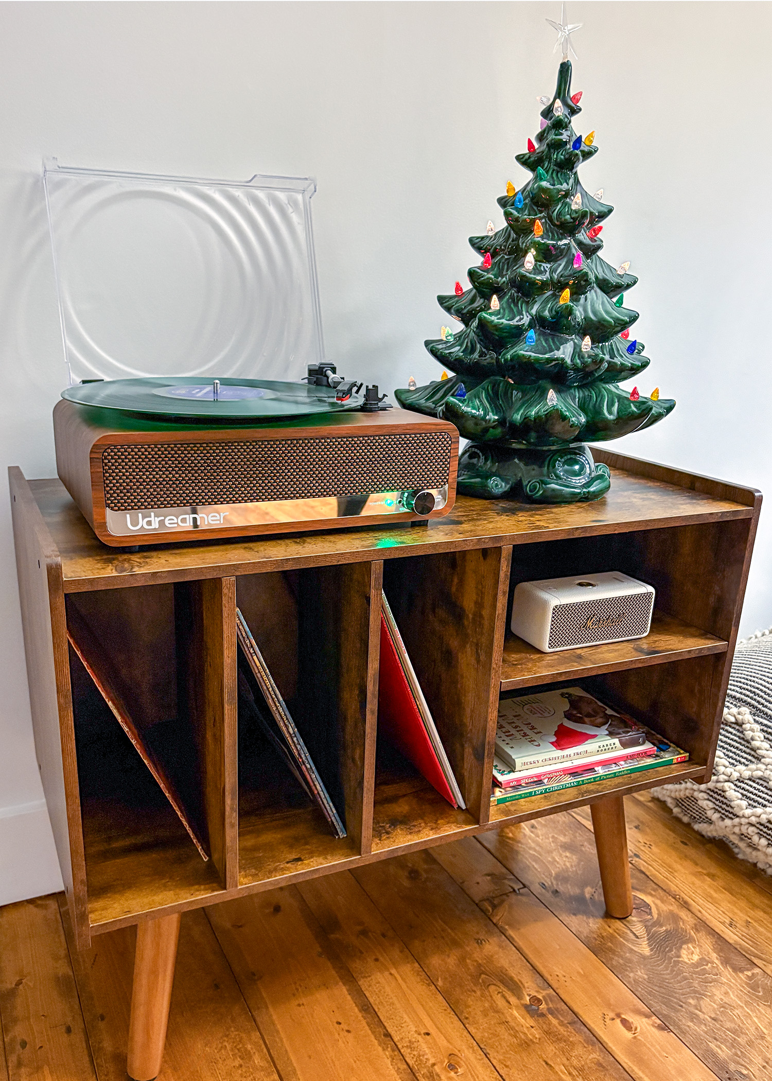 2024 Vintage Christmas Record Stand