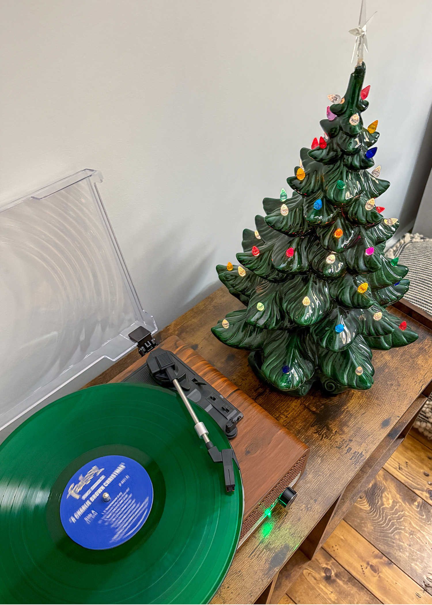 Retro Christmas Record Player