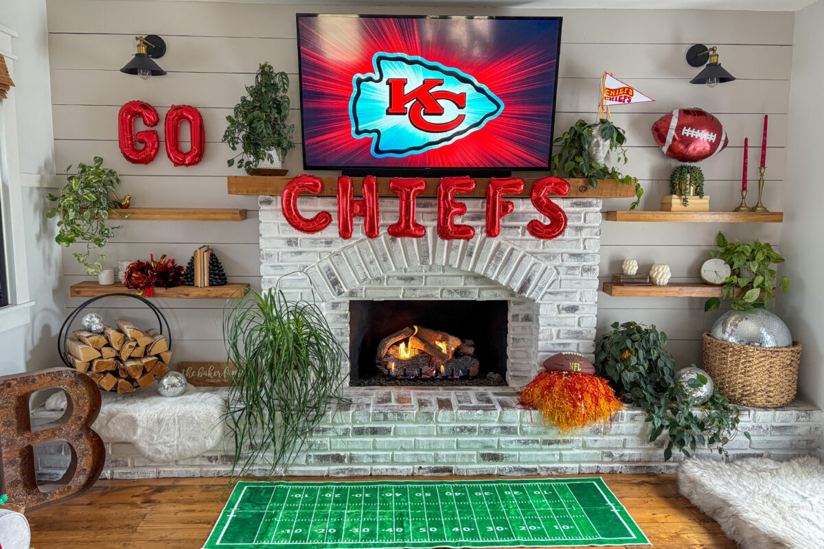 Kansas City Chiefs Super Bowl Party Decor