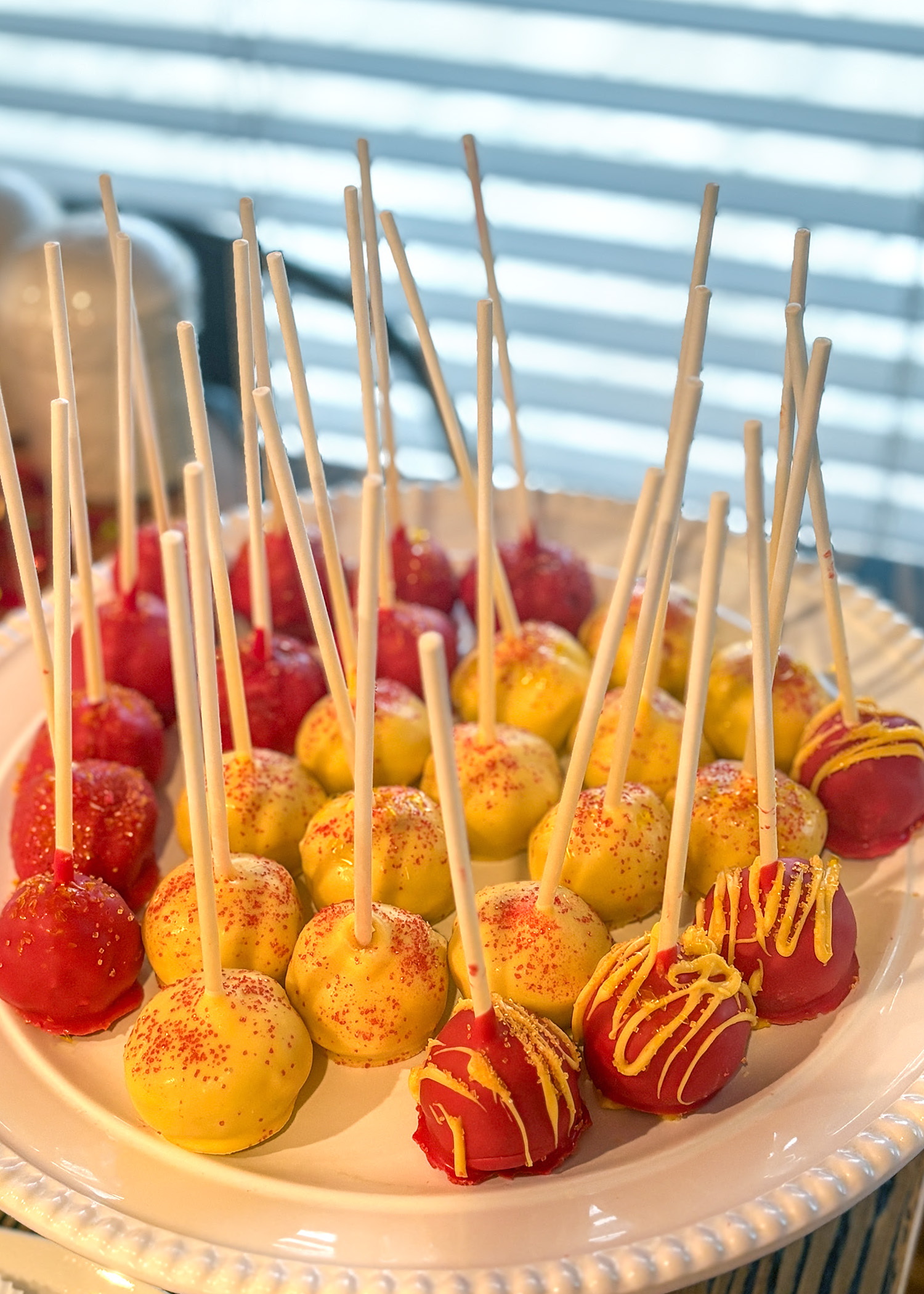 Super Bowl Party Chiefs Cake Pops